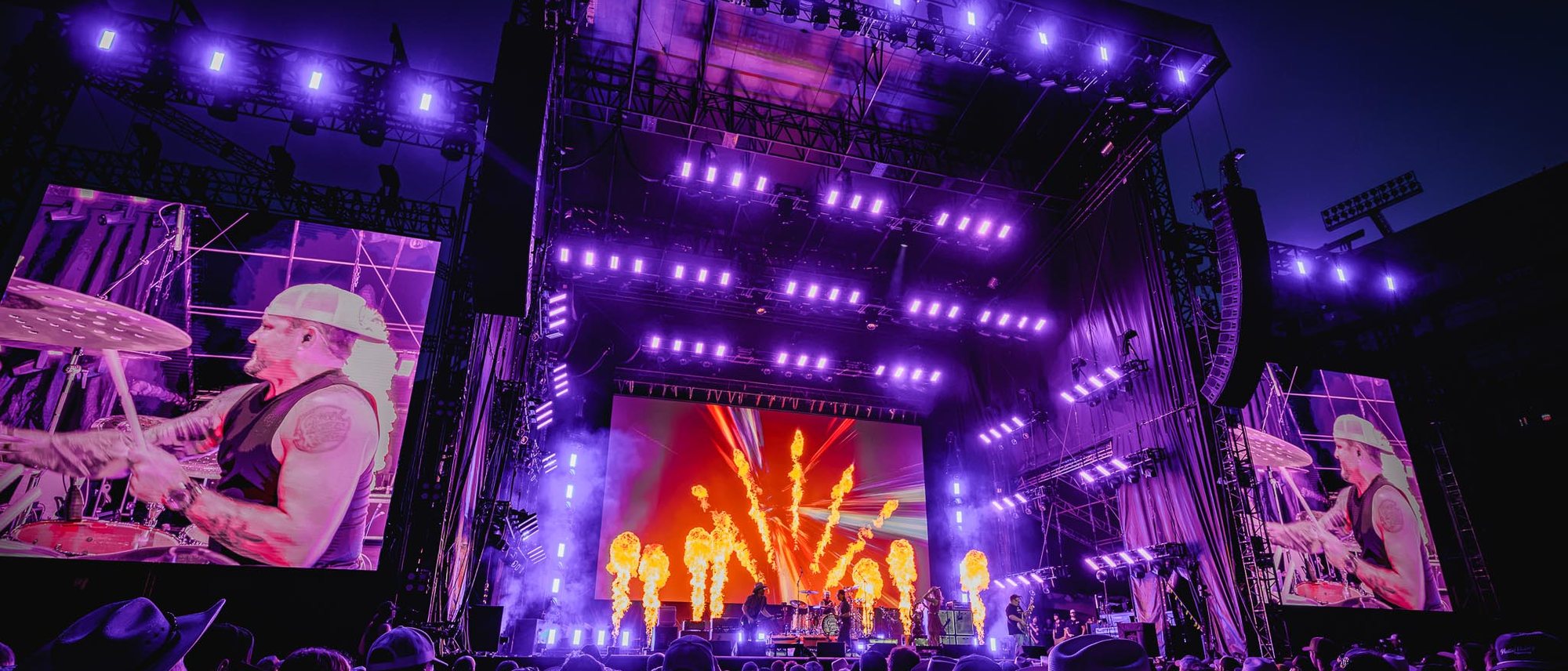 Deep South Productions LED wall and crowd at a live event