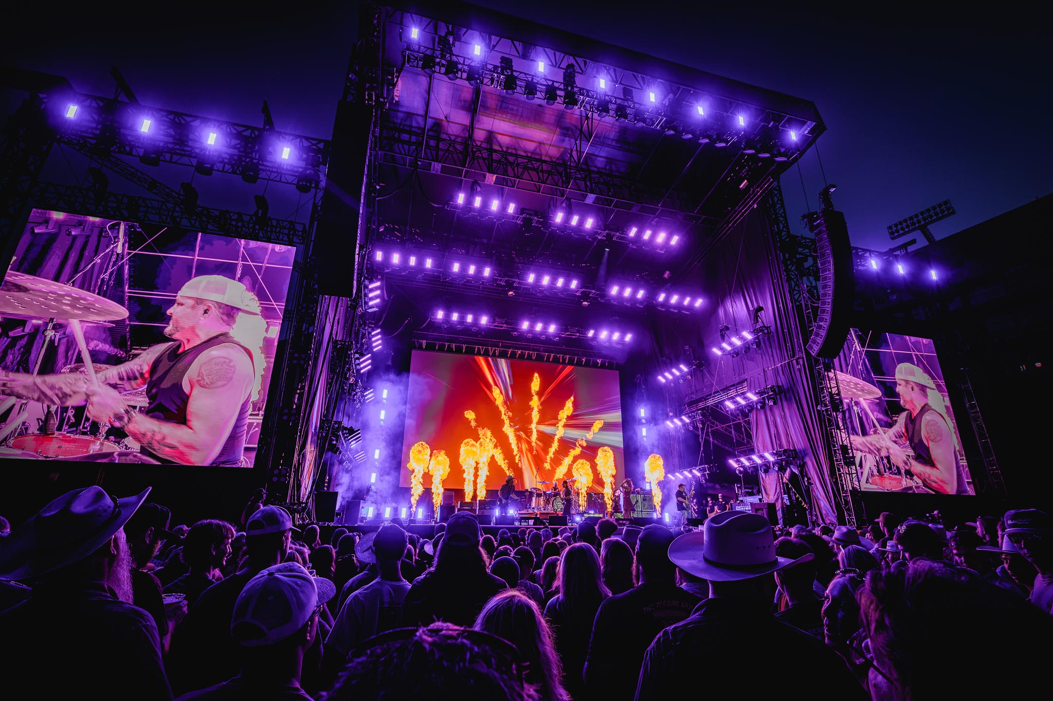 Deep South Productions mainstage with pyrotechnic flame jets