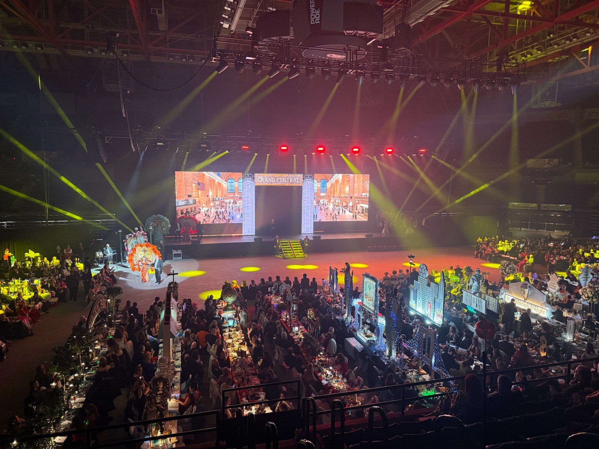 Corporate gala general session in an arena, DSP lighting and LED