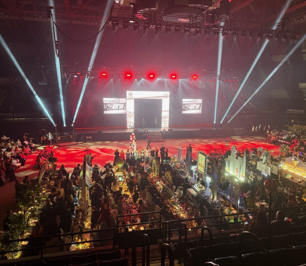 Ballroom general session seating and staging
